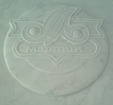 Manufacturing of stone carved elements